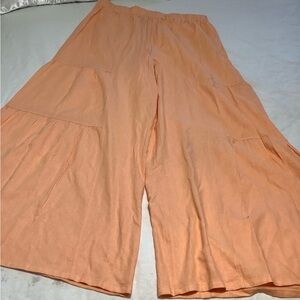 (NWT) Peach Wide-Leg Women's Pants